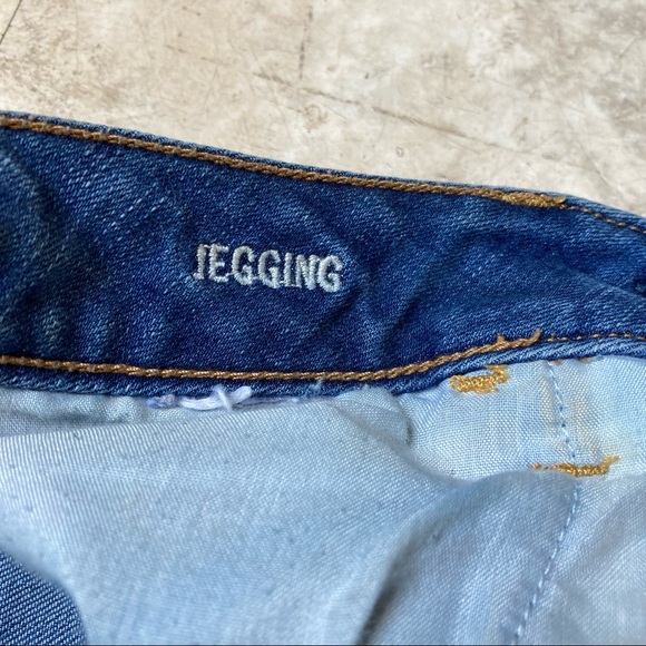 American Eagle Ripped Super Stretch Jegging Jeans - Picture 7 of 11